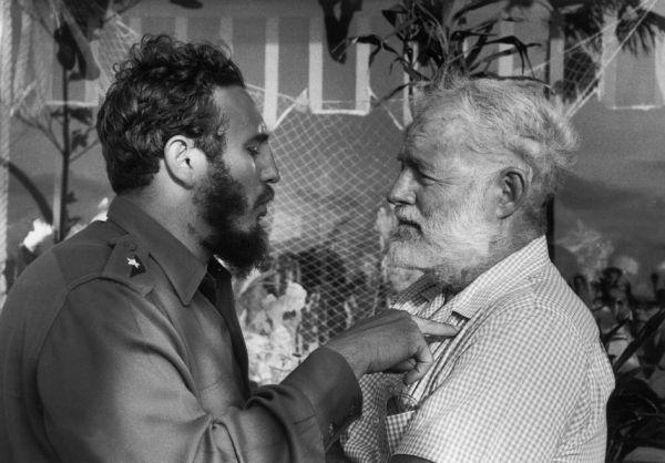 Фидель Кастро и Эрнест Хемингуэй. 1960 г.
