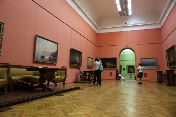 Картины Ованеса Айвазовского в постоянной экспозиции Национального художественного музея Беларуси