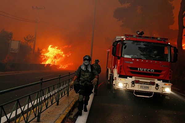 Пожары в Греции: более 70 погибших