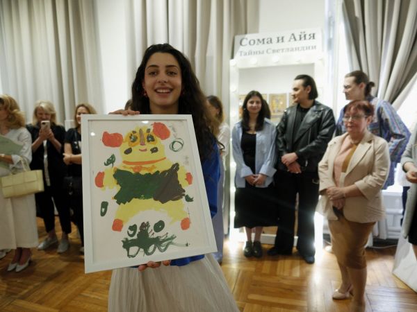 Волшебство добра: в Москве прошла презентация книги Анны Гиваргизян «Сома и Айя. Тайны Светландии»