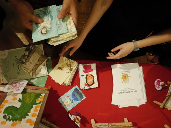 Волшебство добра: в Москве прошла презентация книги Анны Гиваргизян «Сома и Айя. Тайны Светландии»